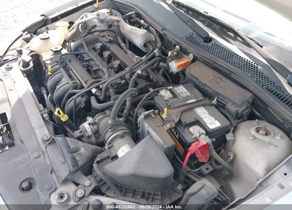 2010 FORD FOCUS SE VIN: 1FAHP3FN1AW252198