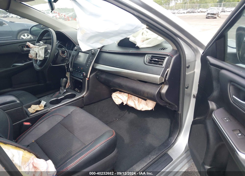 2017 TOYOTA CAMRY SE VIN: 4T1BF1FK8HU321838