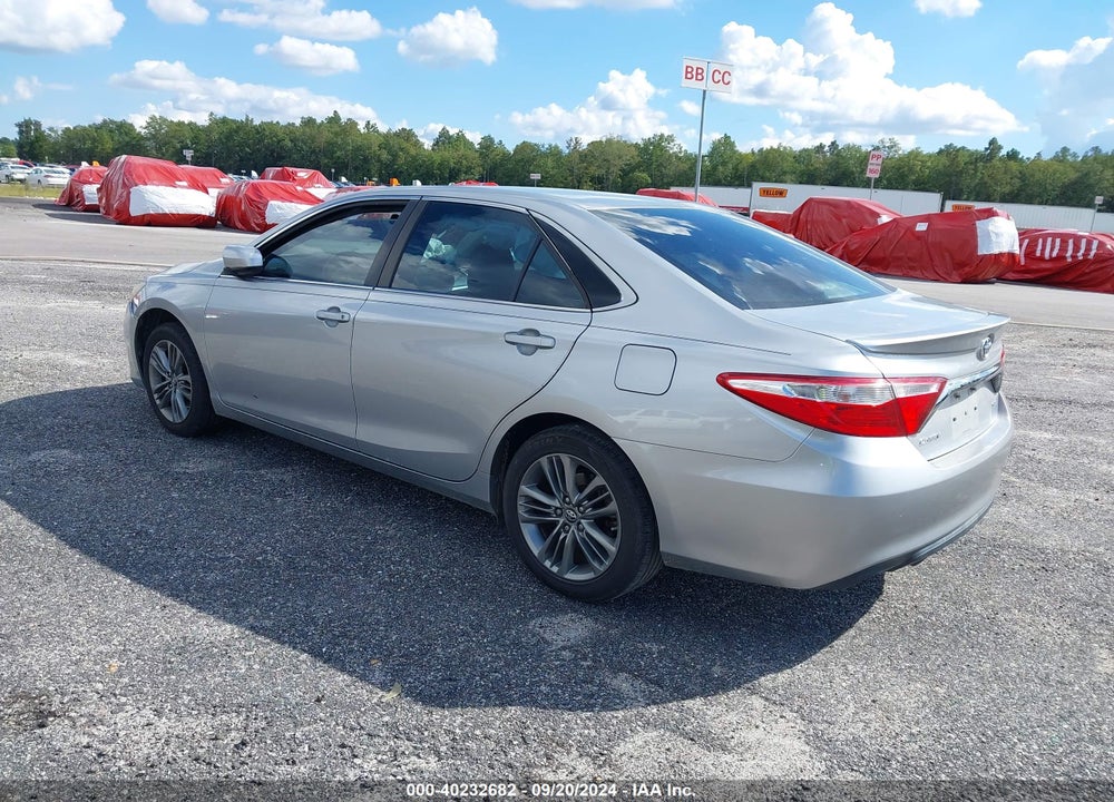 2017 TOYOTA CAMRY SE VIN: 4T1BF1FK8HU321838