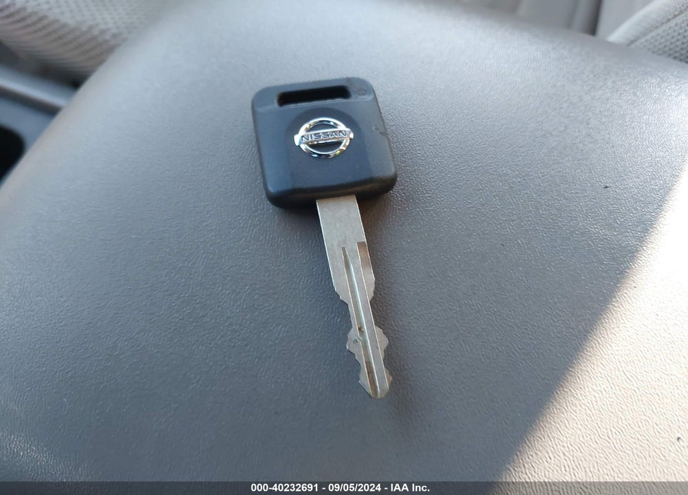 2012 NISSAN PATHFINDER S VIN: 5N1AR1NB7CC621339