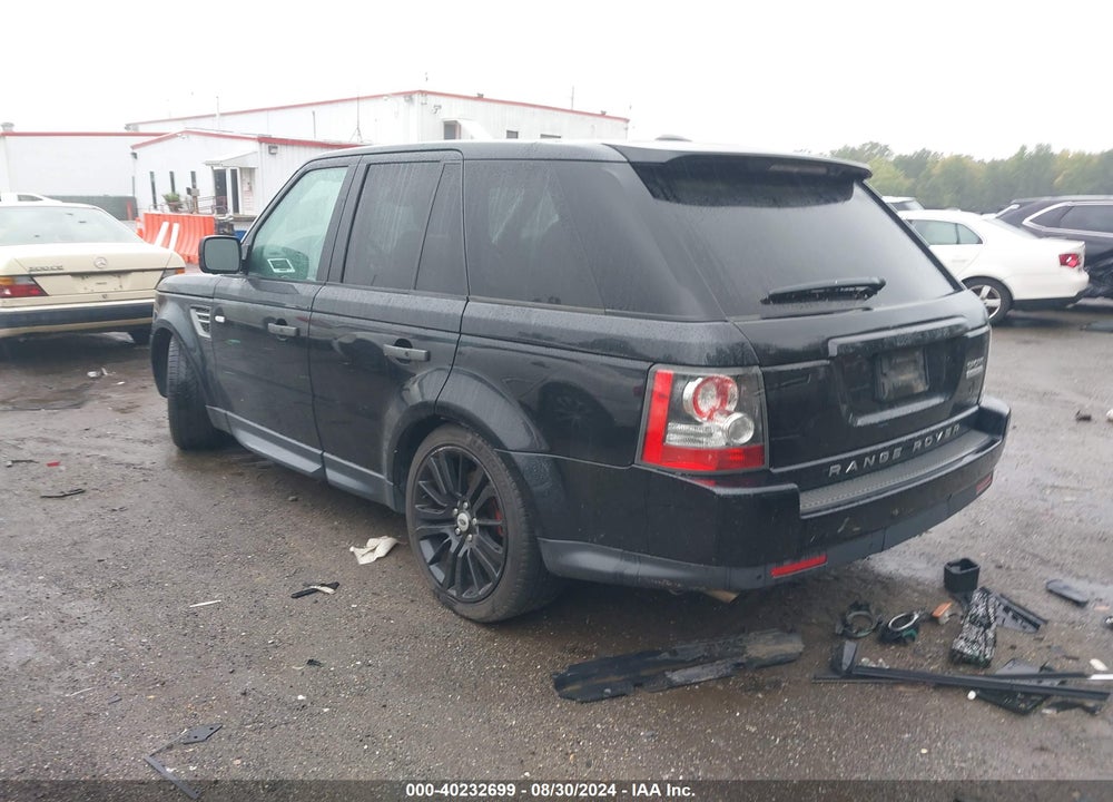 2011 LAND ROVER RANGE ROVER SPORT HSE VIN: SALSK2D46BA713373