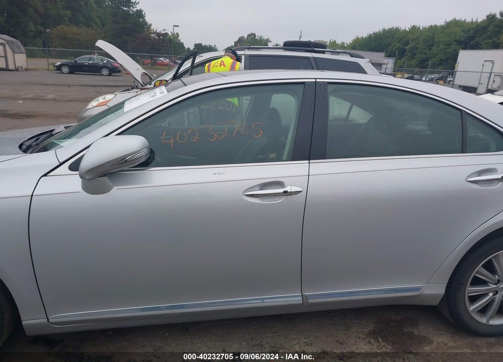 2010 LEXUS ES 350 VIN: JTHBK1EG9A2395377