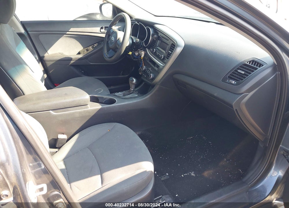2015 KIA OPTIMA LX VIN: KNAGM4A75F5576570
