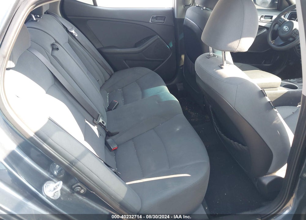 2015 KIA OPTIMA LX VIN: KNAGM4A75F5576570