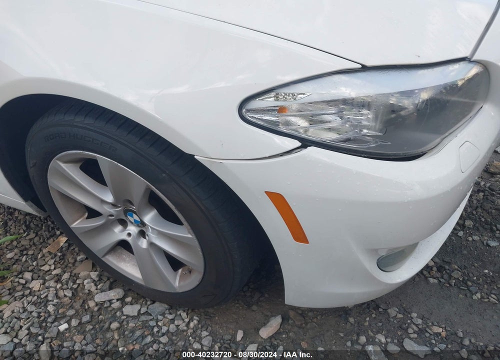 2011 BMW 528I VIN: WBAFR1C52BDS36963