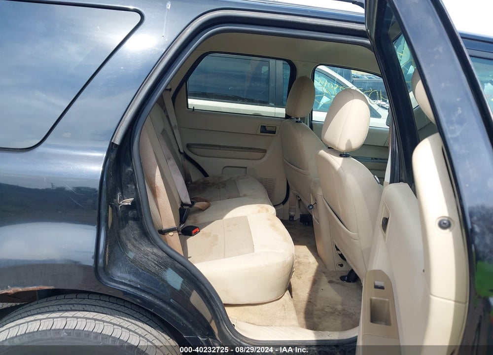 2008 FORD ESCAPE VIN: 1FMCU03188KD64913
