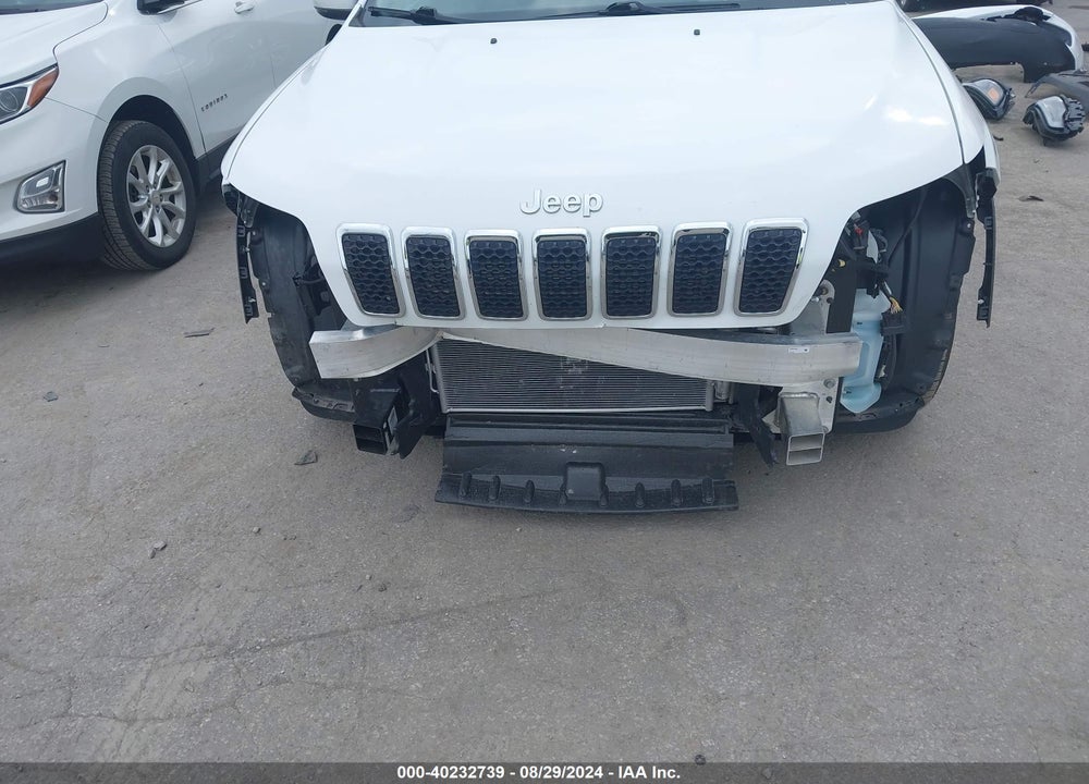 2019 JEEP CHEROKEE LATITUDE PLUS FWD VIN: 1C4PJLLB1KD109685