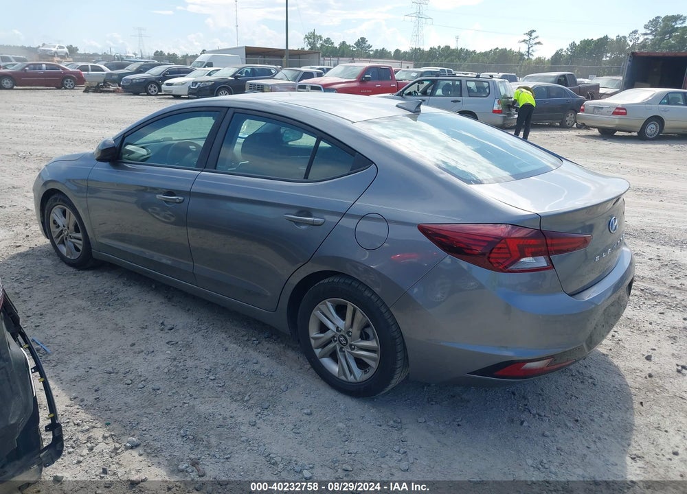 2019 HYUNDAI ELANTRA SEL VIN: 5NPD84LF8KH435131