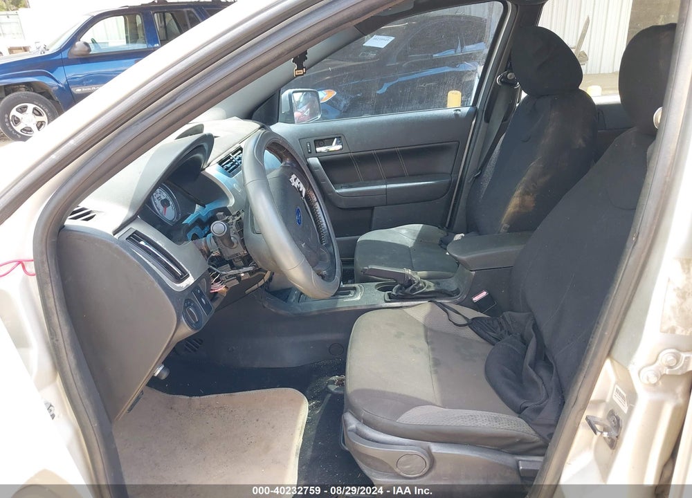 2008 FORD FOCUS SE/SES VIN: 1FAHP35N98W231255