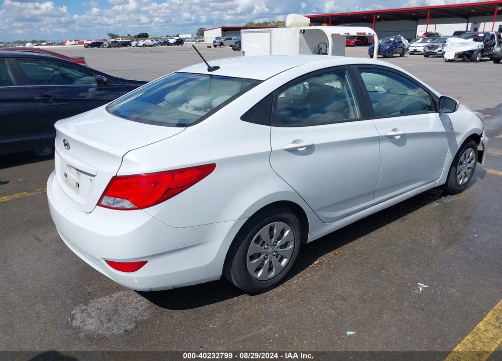 2017 HYUNDAI ACCENT SE VIN: KMHCT4AE8HU381263