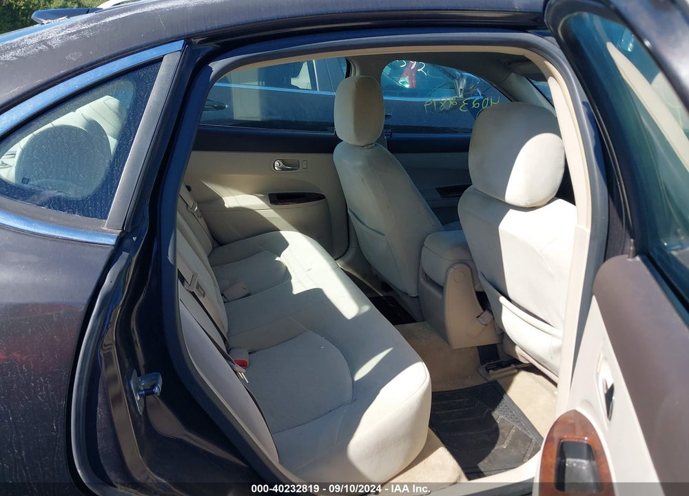 2008 BUICK LACROSSE CX VIN: 2G4WC582181213653