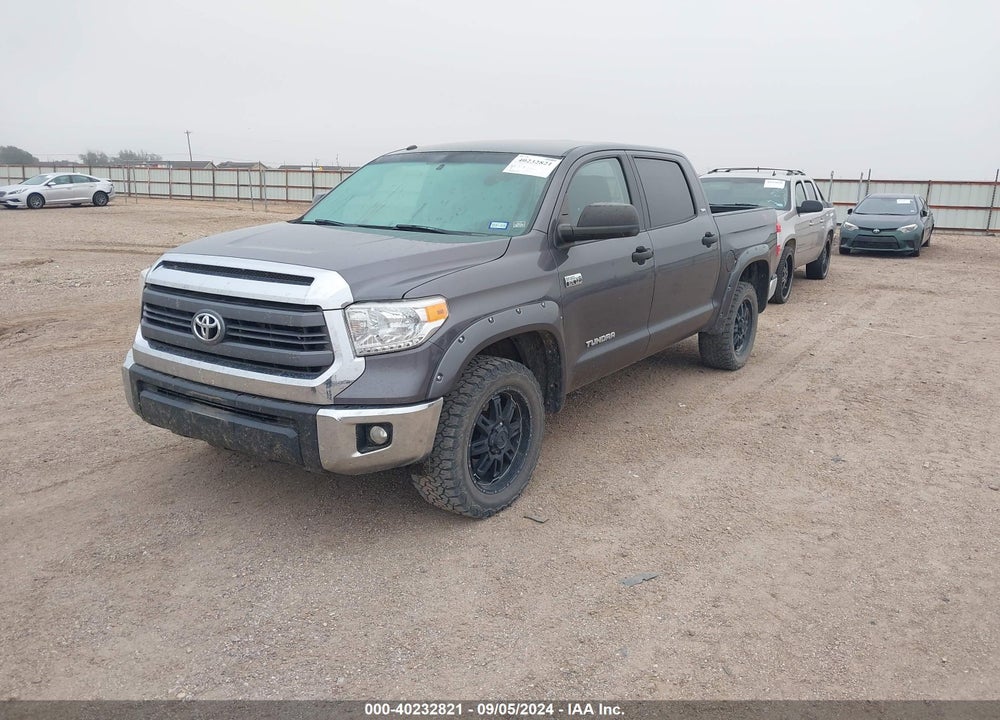2015 TOYOTA TUNDRA SR5 5.7L V8 VIN: 5TFDW5F11FX429385