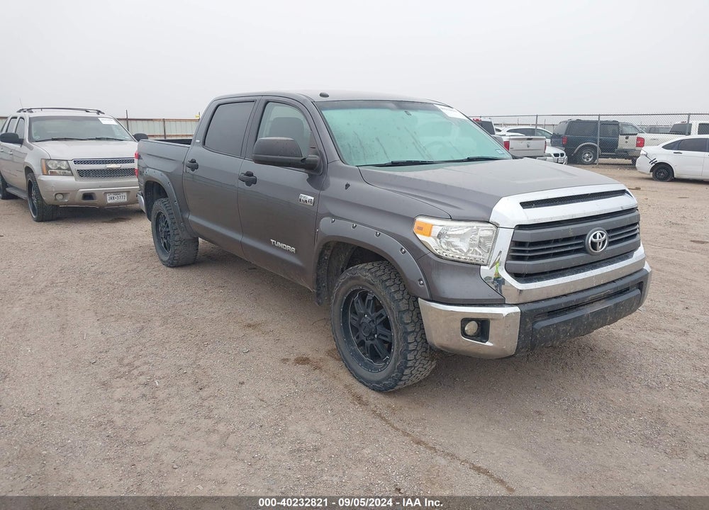 2015 TOYOTA TUNDRA SR5 5.7L V8 VIN: 5TFDW5F11FX429385