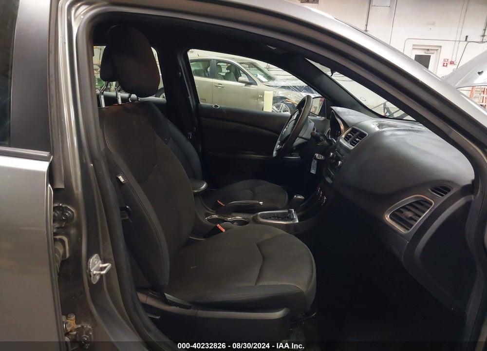2013 DODGE AVENGER SE VIN: 1C3CDZAB6DN643083