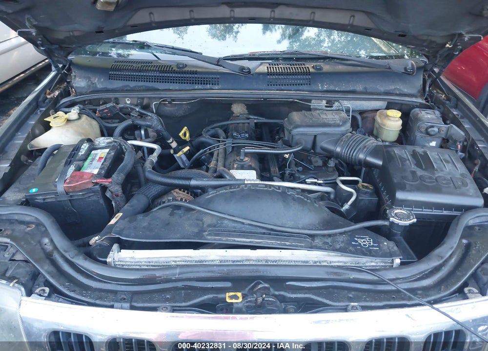 1999 JEEP GRAND CHEROKEE LAREDO VIN: 1J4GW58S0XC696152