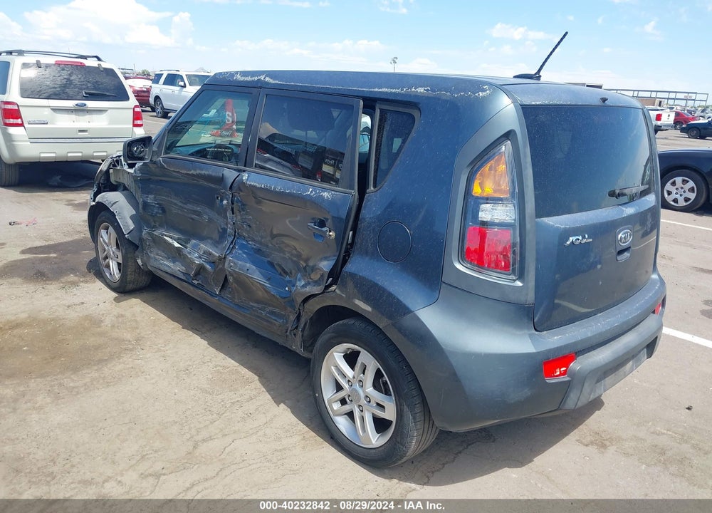 2011 KIA SOUL VIN: KNDJT2A25B7212748