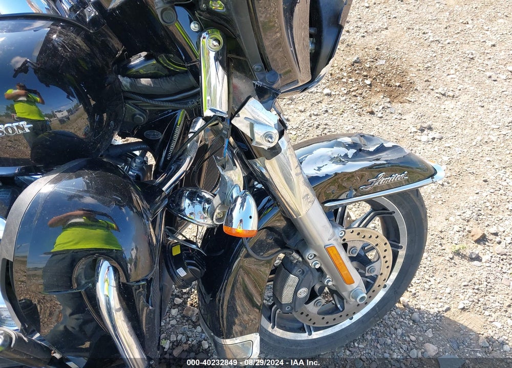 2019 HARLEY-DAVIDSON FLHTK VIN: 1HD1KEF15KB642439