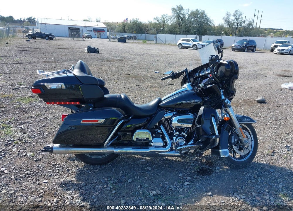 2019 HARLEY-DAVIDSON FLHTK VIN: 1HD1KEF15KB642439