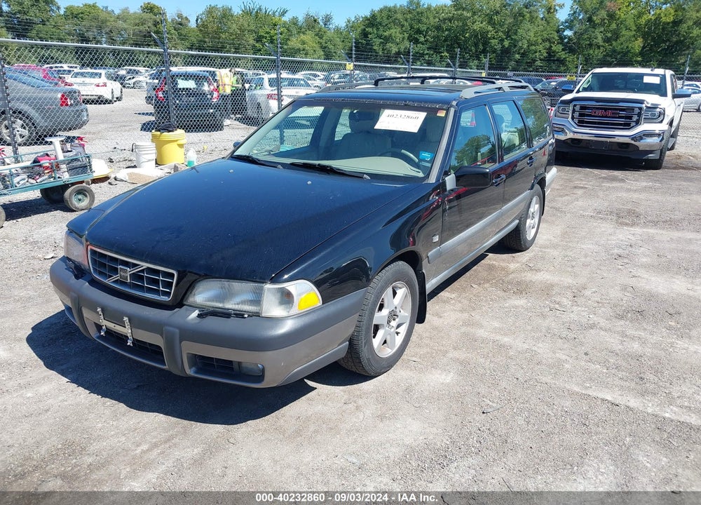 1999 VOLVO V70 XC VIN: YV1LZ56D3X2552689