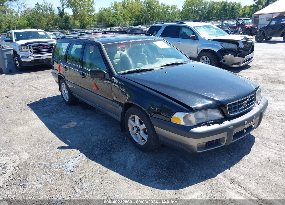 1999 VOLVO V70 XC VIN: YV1LZ56D3X2552689