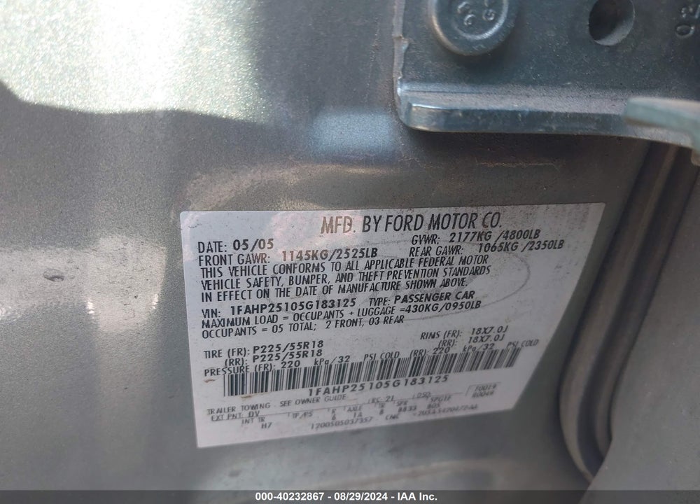 2005 FORD FIVE HUNDRED LIMITED VIN: 1FAHP25105G183125