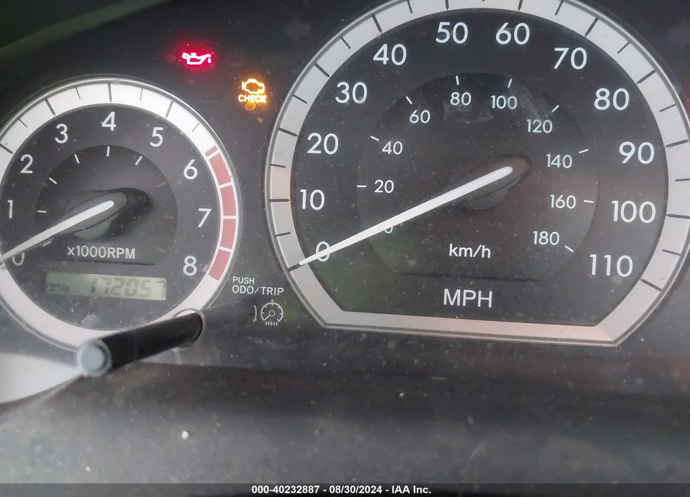 2005 TOYOTA SIENNA LE VIN: 5TDBA23C15S048165