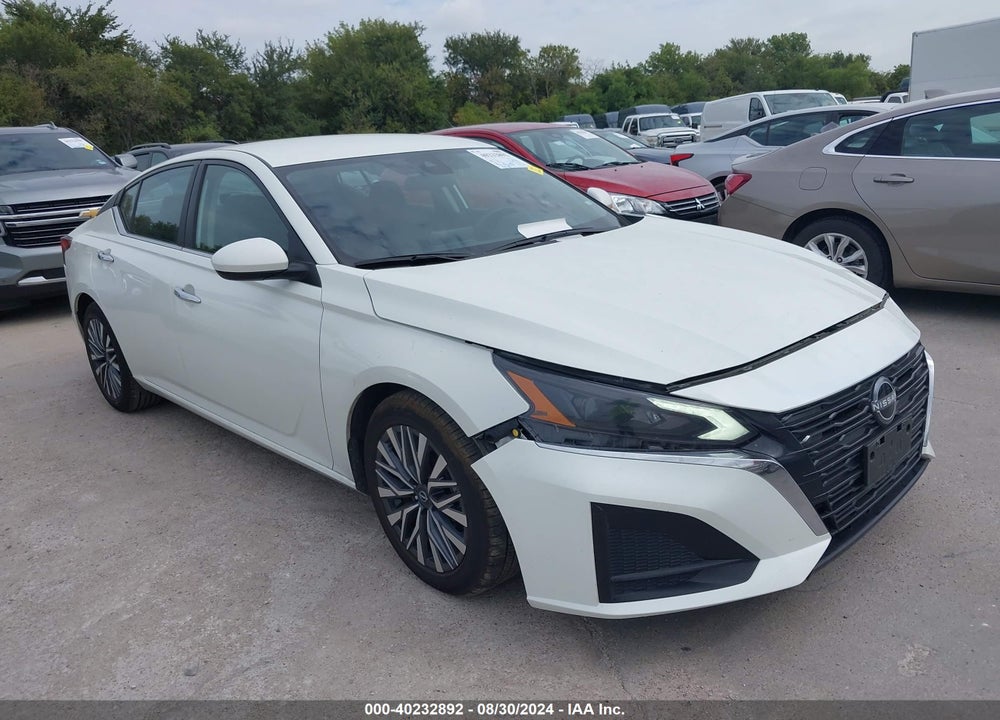 2023 NISSAN ALTIMA SV FWD VIN: 1N4BL4DV9PN368032