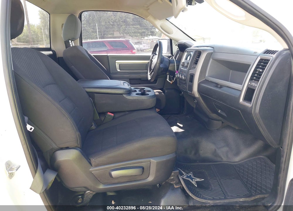 2020 RAM 1500 CLASSIC TRADESMAN 4X2 8' BOX VIN: 3C6JR6DT8LG169000