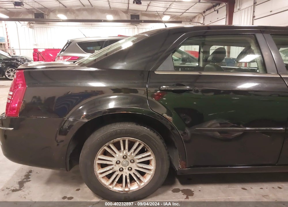 2008 CHRYSLER 300 TOURING VIN: 2C3KA53G58H126183