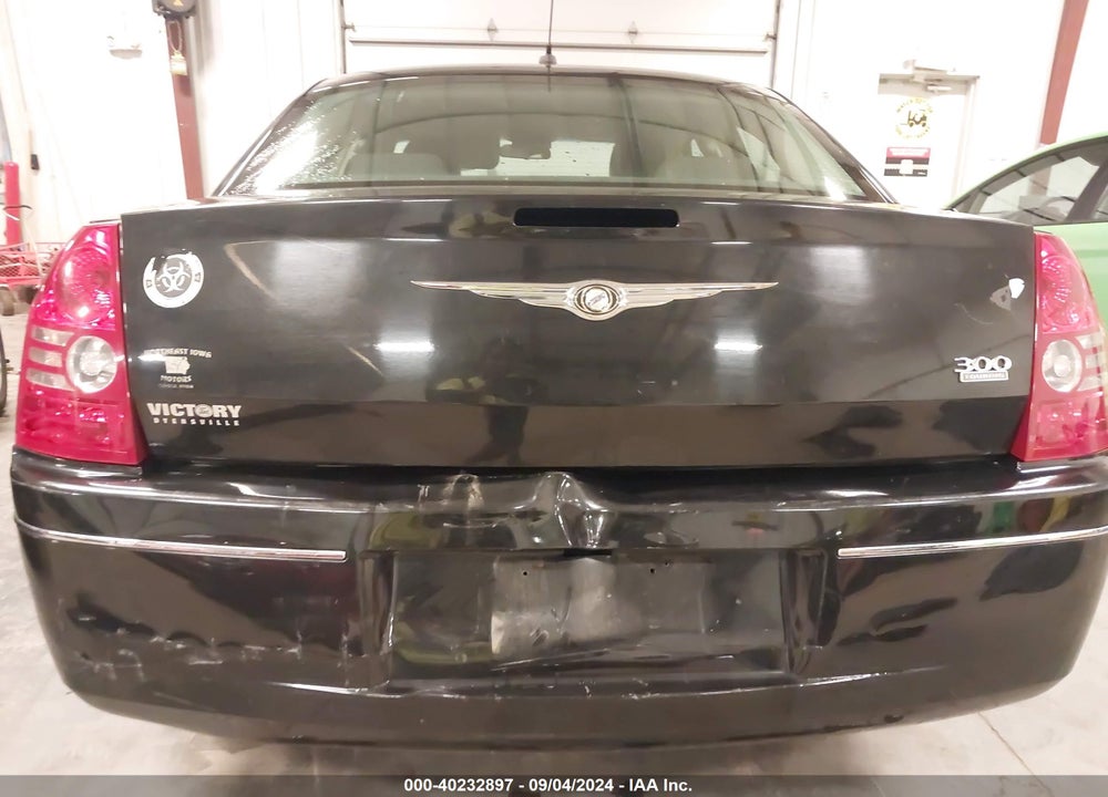 2008 CHRYSLER 300 TOURING VIN: 2C3KA53G58H126183