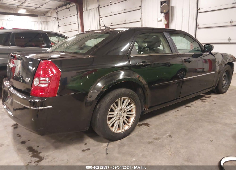 2008 CHRYSLER 300 TOURING VIN: 2C3KA53G58H126183
