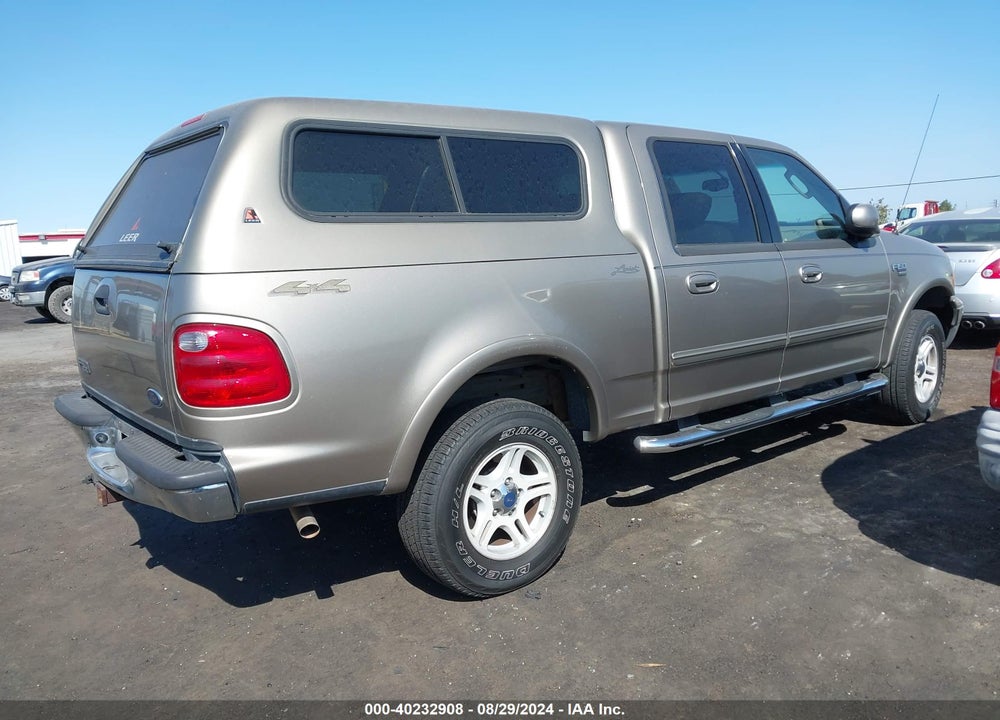 2002 FORD F-150 LARIAT/XLT VIN: 1FTRW08L02KD90464