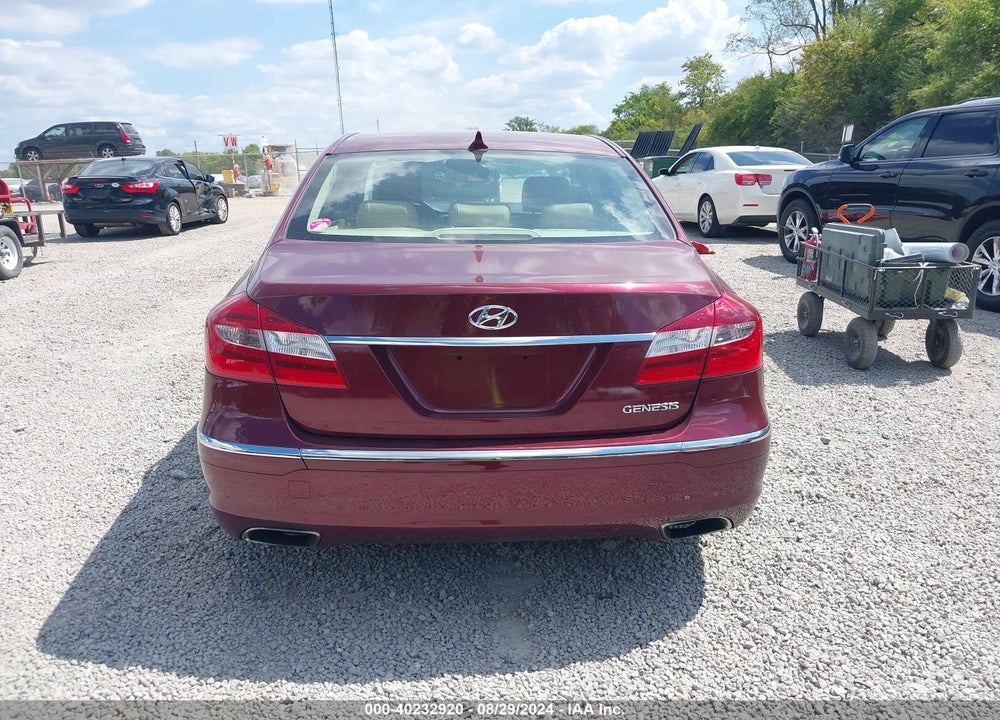 2012 HYUNDAI GENESIS 3.8 VIN: KMHGC4DD8CU198023