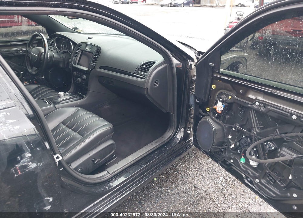 2022 CHRYSLER 300 S VIN: 2C3CCABG8NH127168