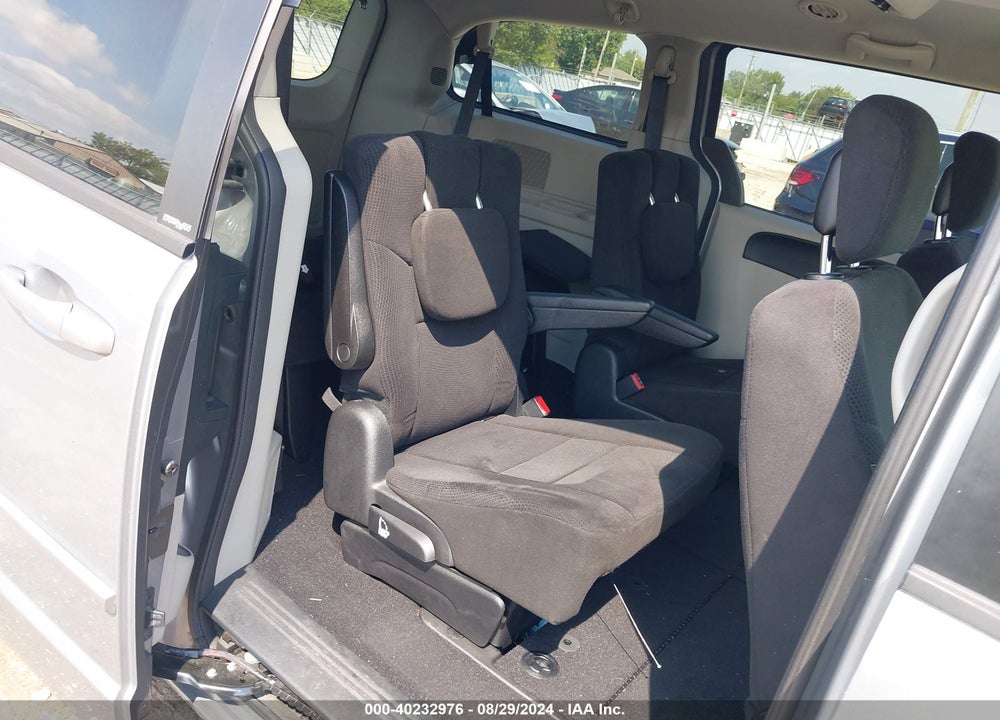 2013 DODGE GRAND CARAVAN SE VIN: 2C4RDGBG8DR753074