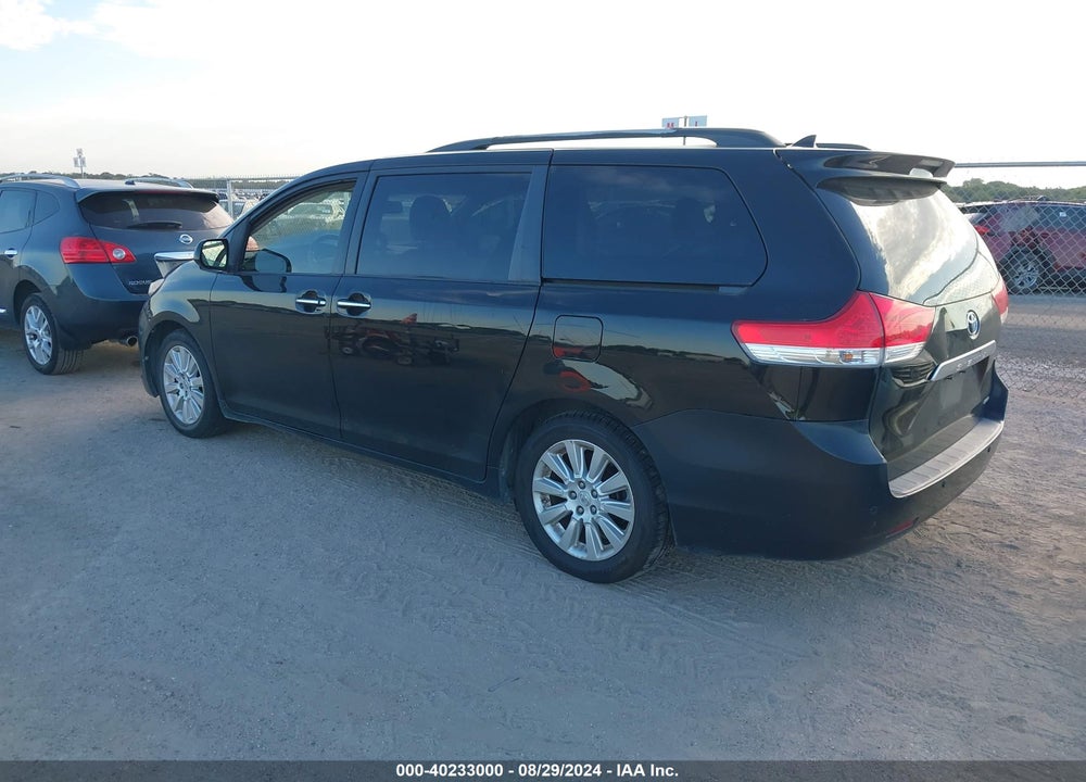 2011 TOYOTA SIENNA LIMITED V6 VIN: 5TDYK3DC7BS126892