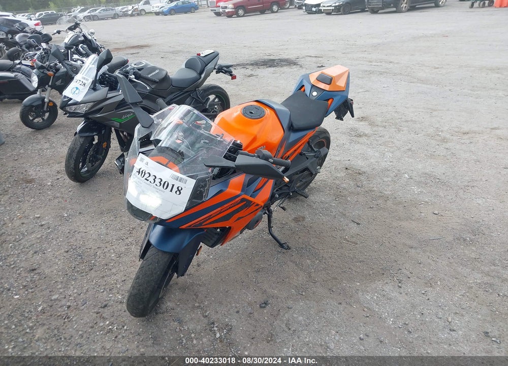 2022 KTM 390 RC VIN: MD2JYJ404NC217161