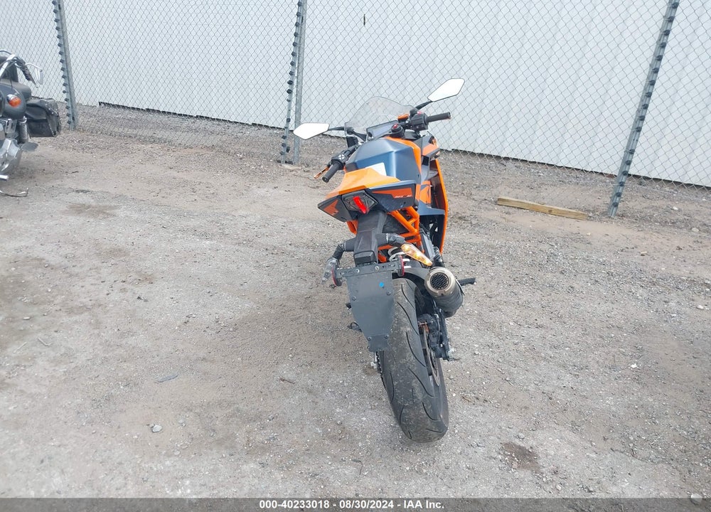 2022 KTM 390 RC VIN: MD2JYJ404NC217161