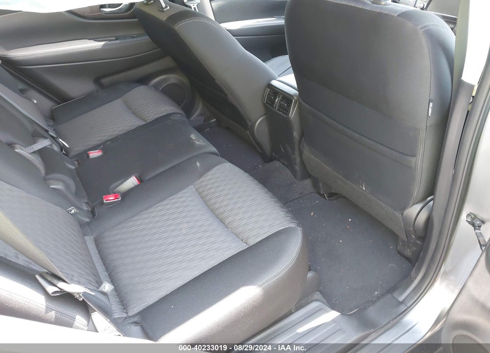 2019 NISSAN ROGUE SV VIN: JN8AT2MT1KW501169