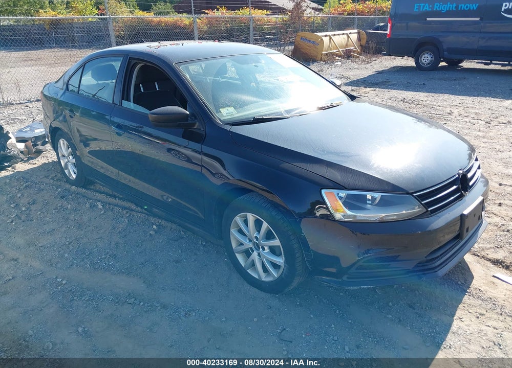 2015 VOLKSWAGEN JETTA 1.8T SE VIN: 3VWD17AJ4FM253761