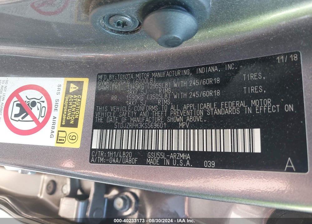 2019 TOYOTA HIGHLANDER XLE VIN: 5TDJZRFH3KS569601