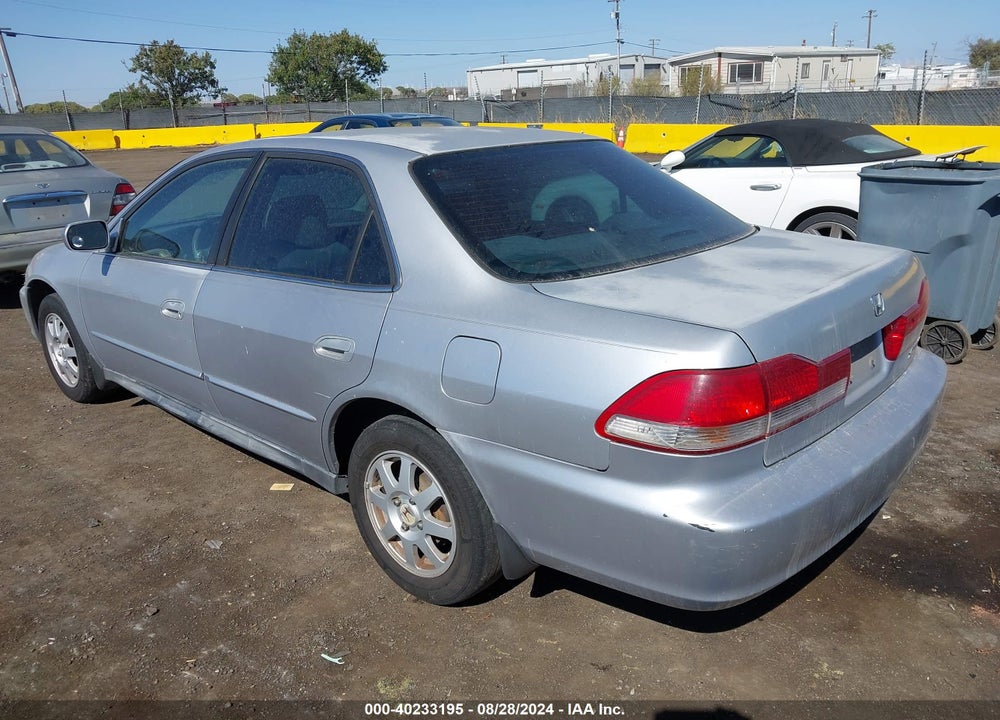 2002 HONDA ACCORD 2.3 EX/2.3 SE VIN: 1HGCG66852A146885