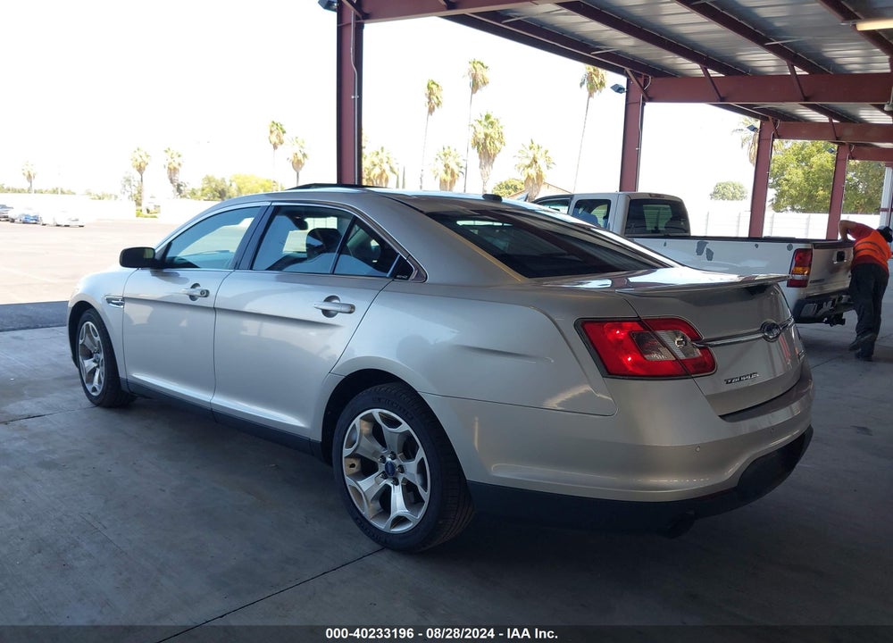 2010 FORD TAURUS SHO VIN: 1FAHP2KT4AG109609