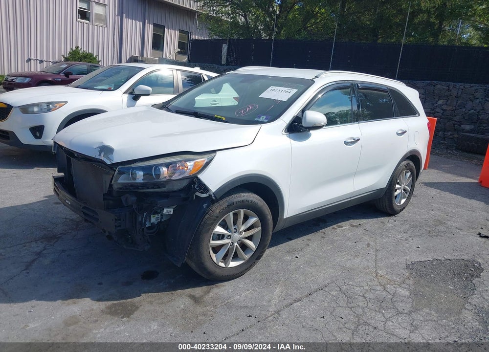 2016 KIA SORENTO 2.4L LX VIN: 5XYPG4A3XGG006841