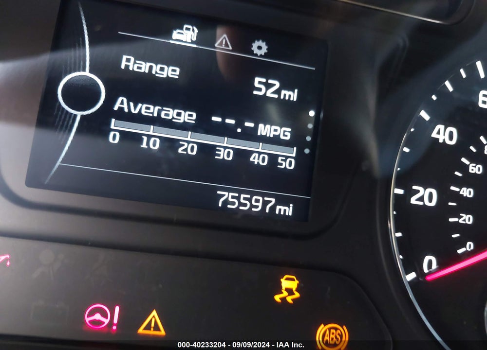 2016 KIA SORENTO 2.4L LX VIN: 5XYPG4A3XGG006841