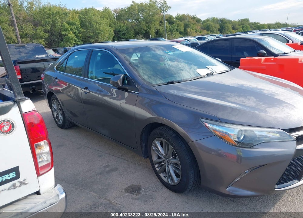 2016 TOYOTA CAMRY SE VIN: 4T1BF1FK6GU194098