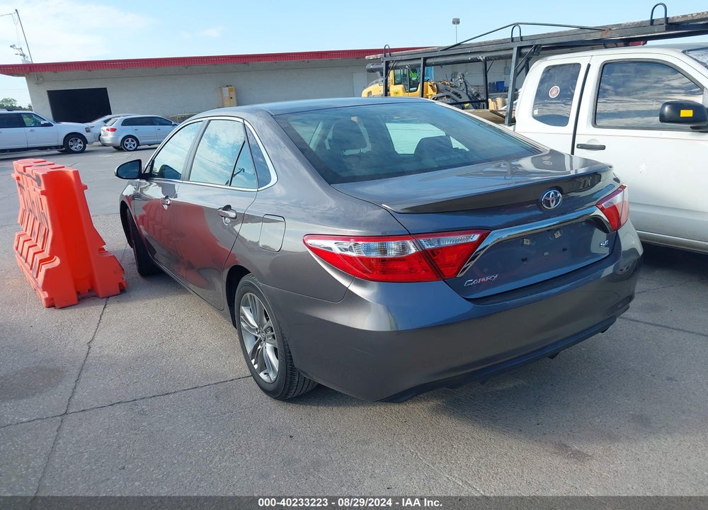 2016 TOYOTA CAMRY SE VIN: 4T1BF1FK6GU194098