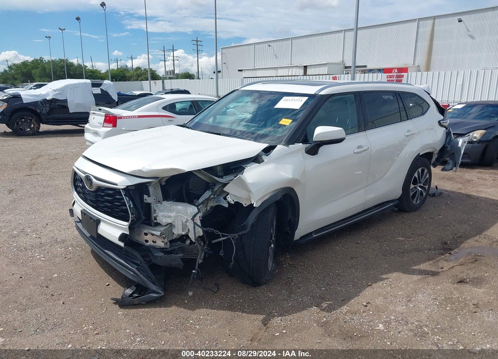 2020 TOYOTA HIGHLANDER XLE VIN: 5TDGZRAH4LS512293