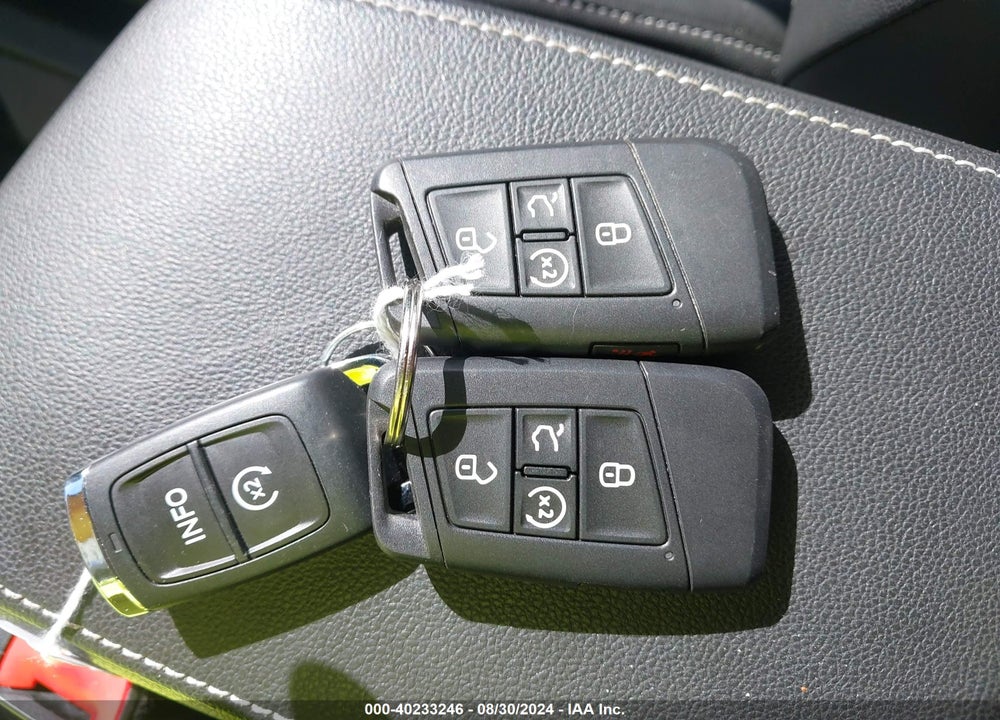 2022 VOLKSWAGEN TIGUAN 2.0T SE VIN: 3VV2B7AX0NM105991