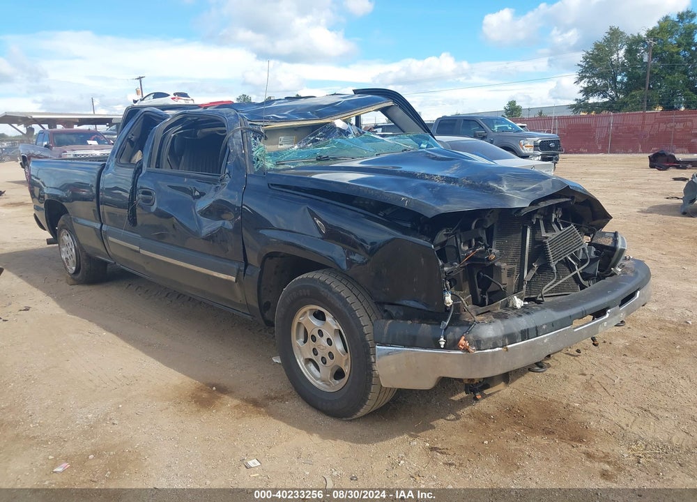2003 CHEVROLET SILVERADO 1500 LS VIN: 2GCEC19T131409374